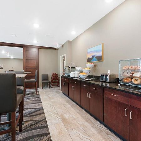 Cobblestone Hotel & Suites - Urbana מראה חיצוני תמונה