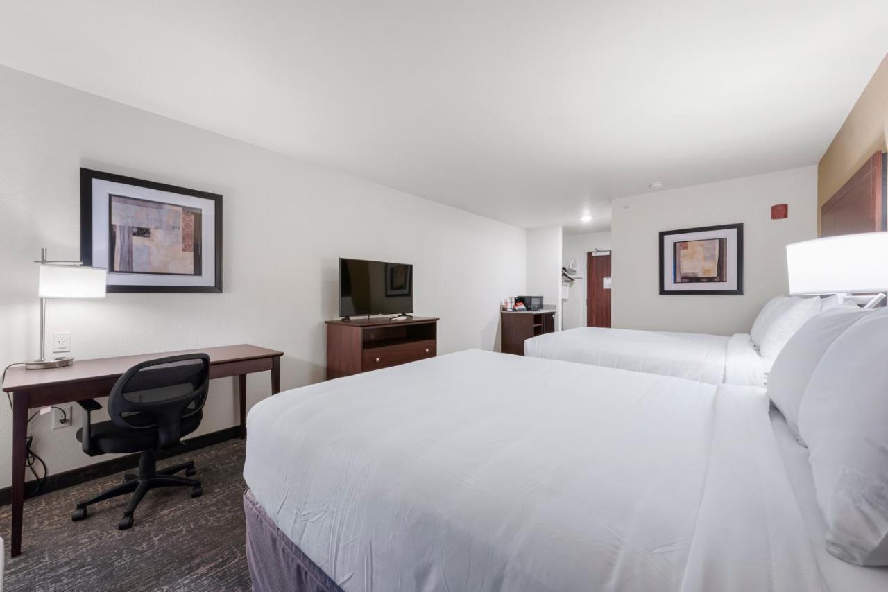 Cobblestone Hotel & Suites - Urbana מראה חיצוני תמונה