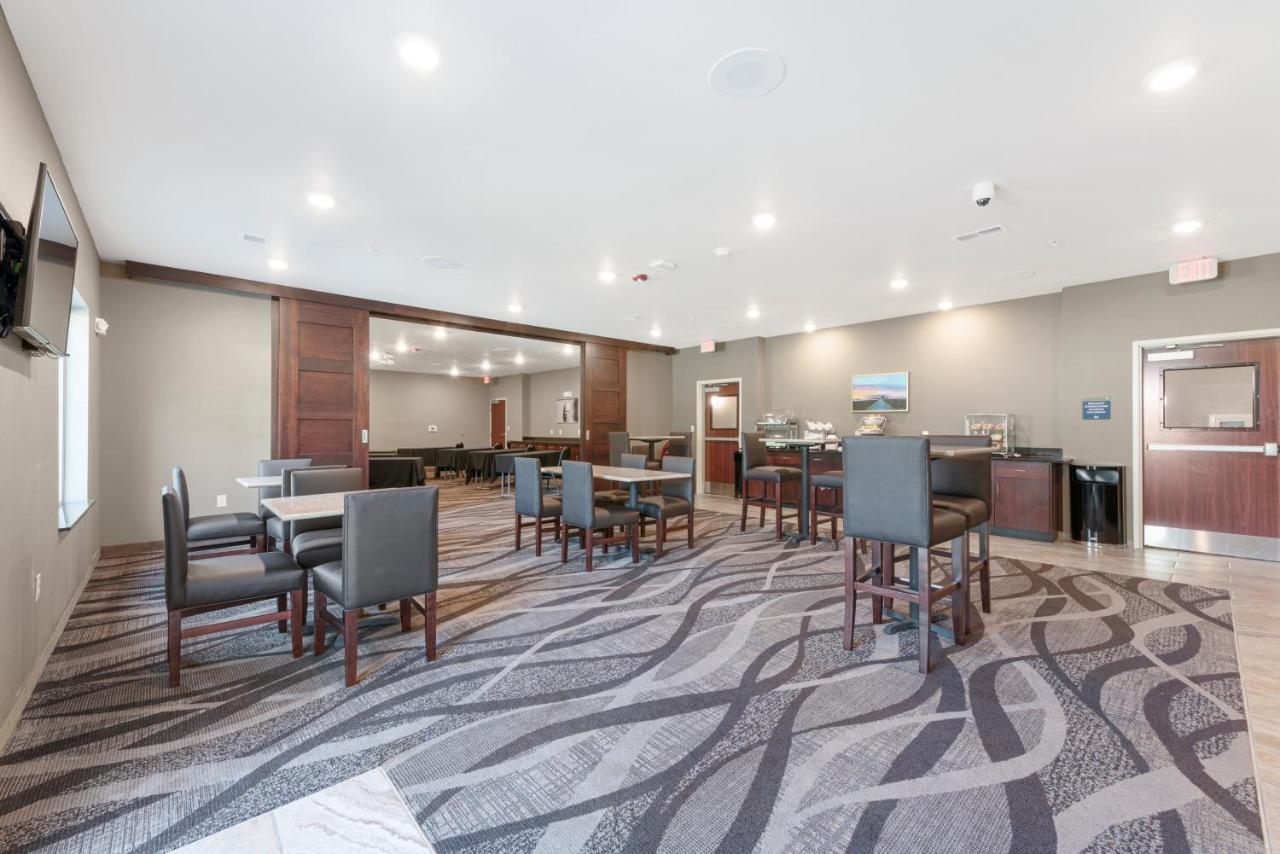Cobblestone Hotel & Suites - Urbana מראה חיצוני תמונה
